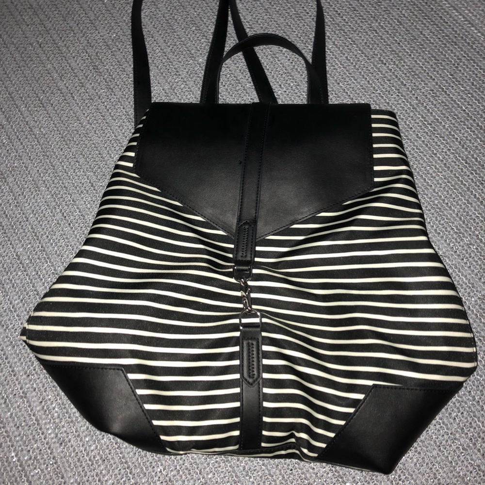 Stella and Dot